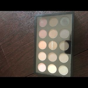 Mac neutral palette